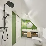 In With Swimming Pool *